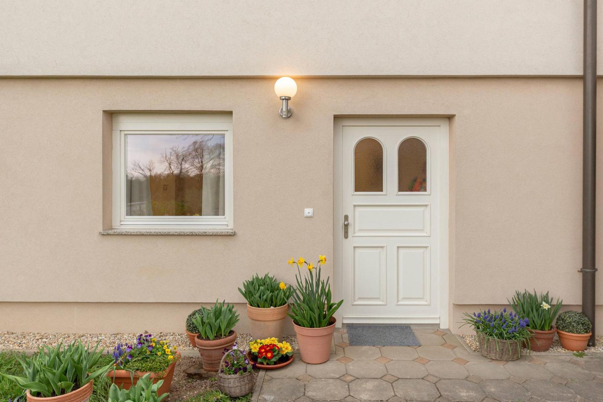 Cozy Garden Flat Liubliana Exterior foto